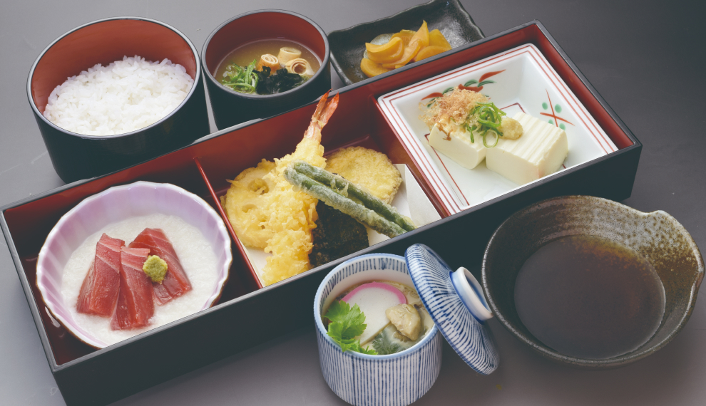 お食事